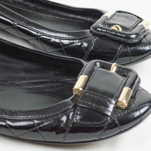 BURBERRY Vintage Black Patent Quilted Buckle Flats - Picture 2 of 11